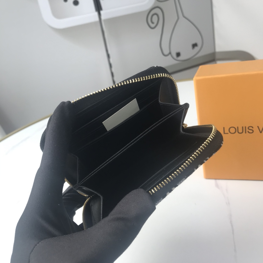 Louis Vuitton desde 1854 monedero Zippy Coin M69997-5