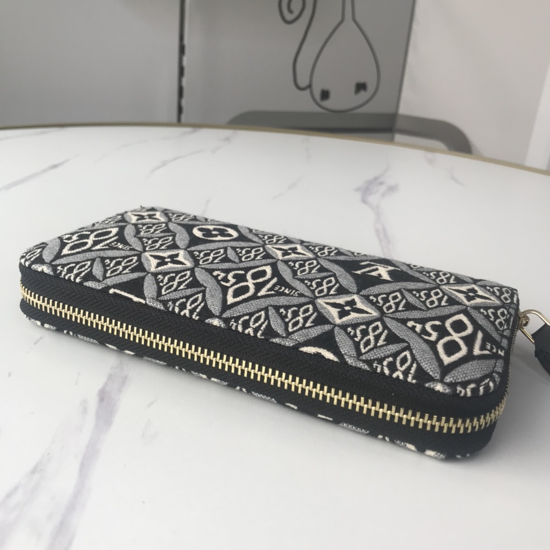 Louis Vuitton desde 1854 Zippy Wallet M69994-2