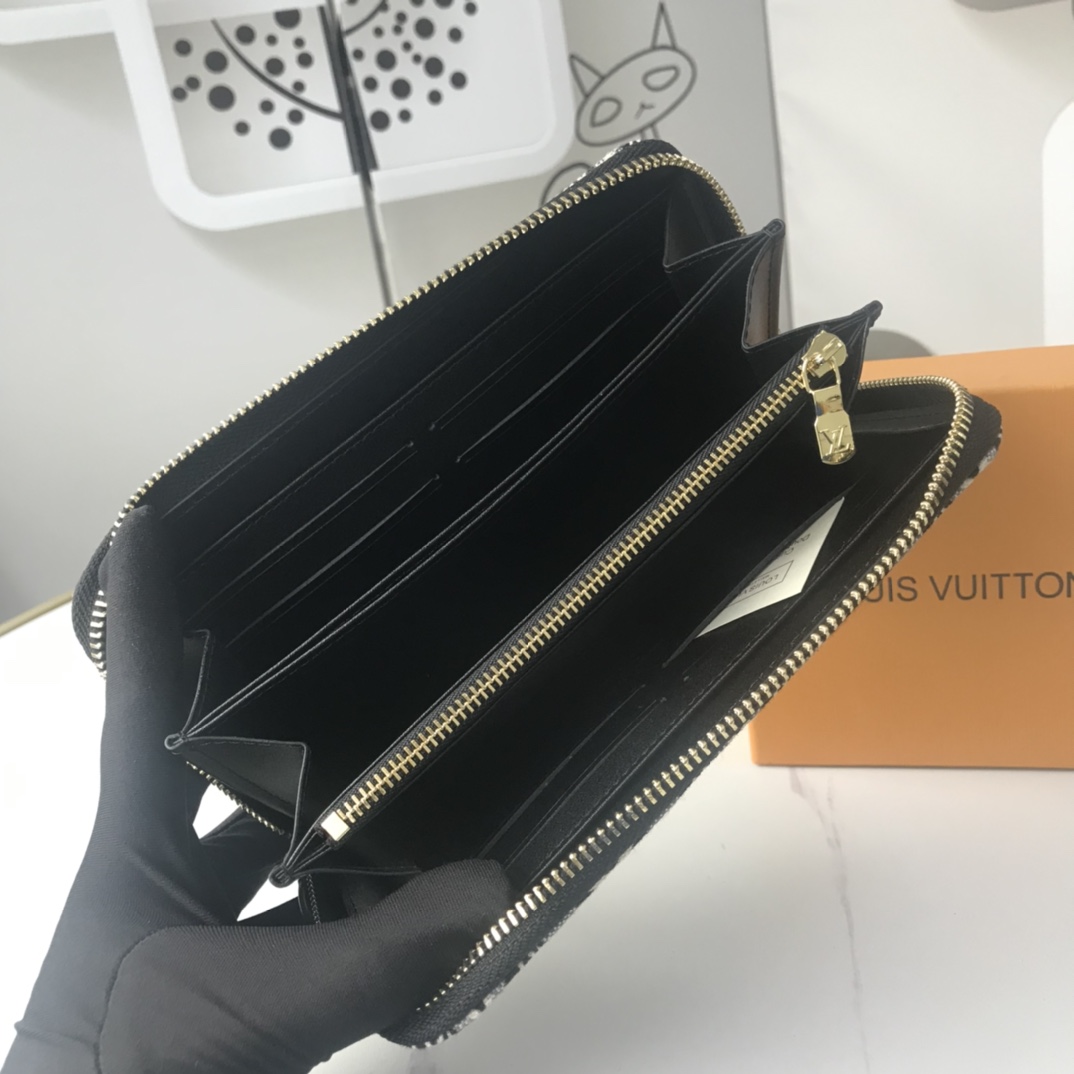 Louis Vuitton desde 1854 Zippy Wallet M69994-5