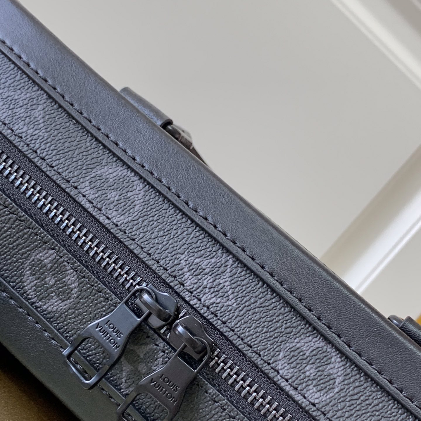 Louis Vuitton AAA-Soft Trunk Mainta de troncos M44952-6