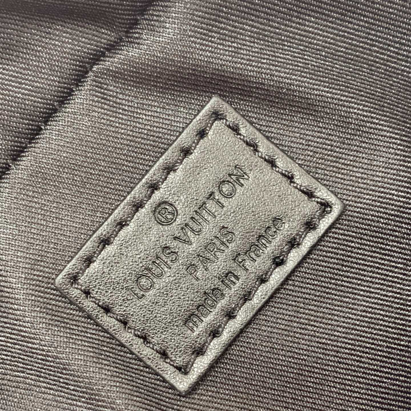 Louis Vuitton AAA-Soft Trunk Mainta de troncos M44952-7