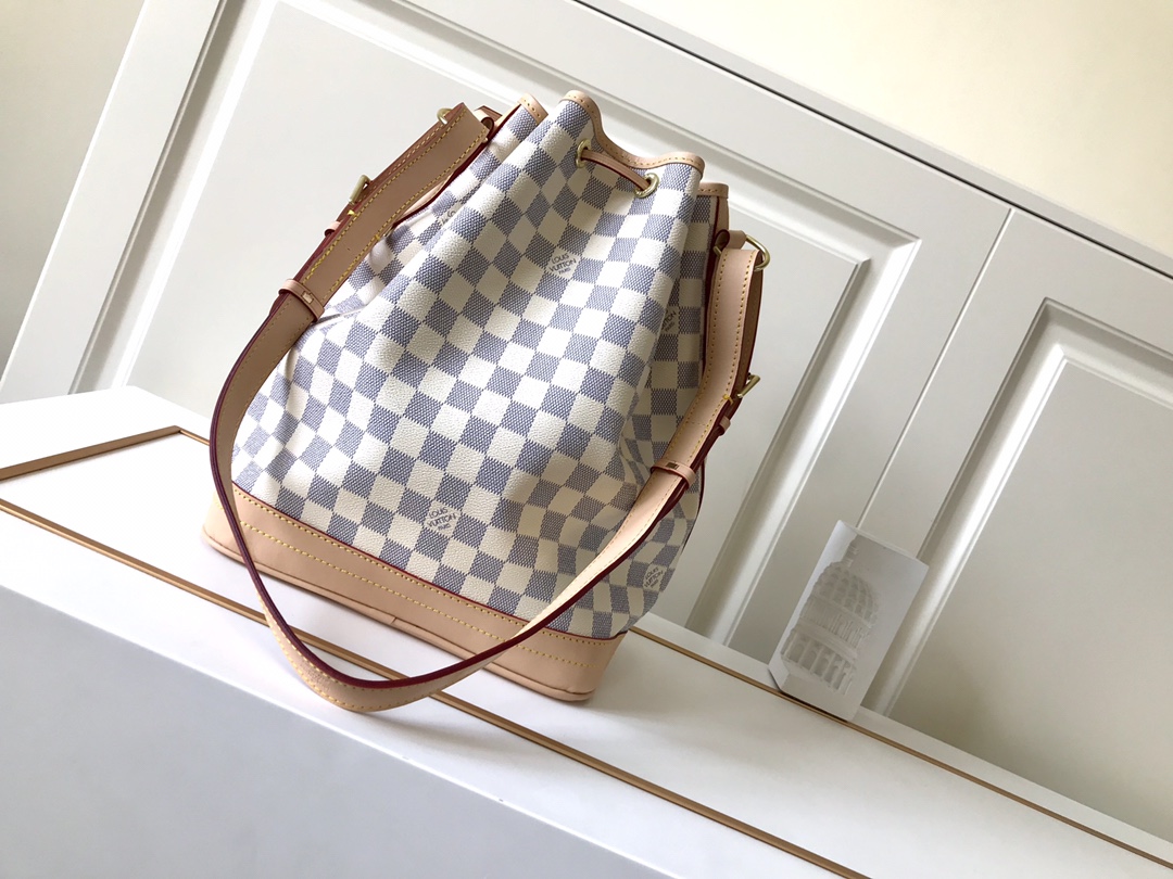 Luis Luis Vuitton Noe Damier Azur Canvas-1