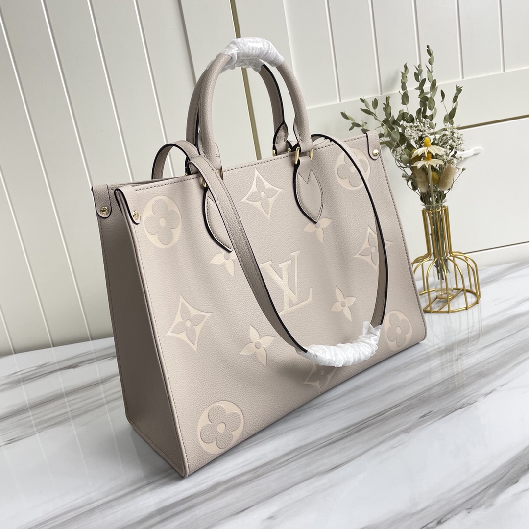 Louis Vuitton AAA-Onthgo MM Black/Beige-12