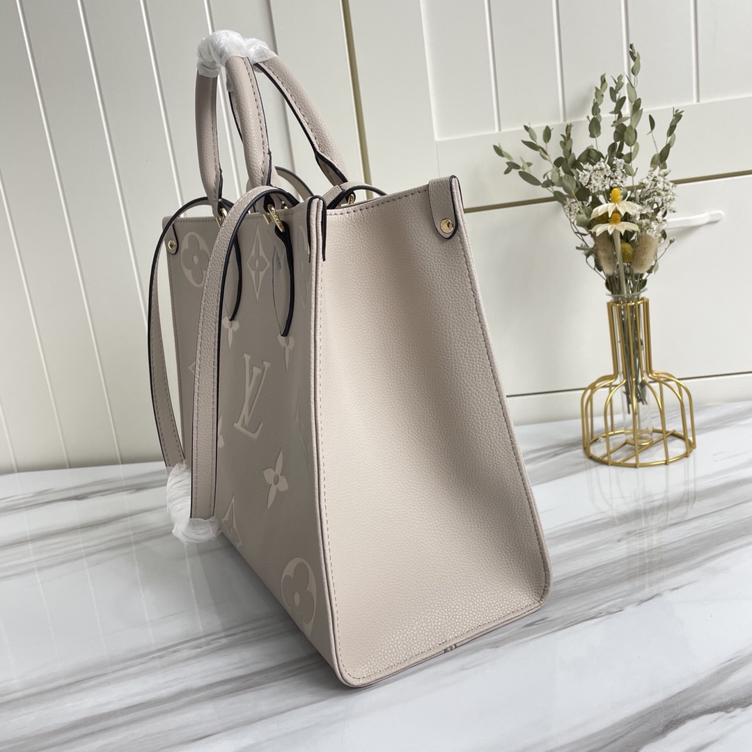 Louis Vuitton AAA-Onthgo MM Black/Beige-13