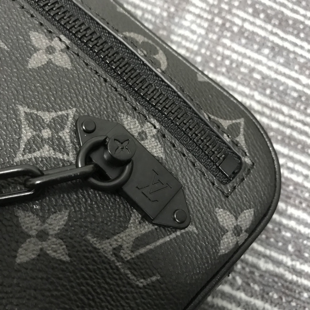Louis Vuitton Pochette Volga M68321-6