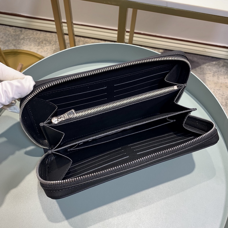 Louis Vuitton Zippy XL Wallet M61254-5