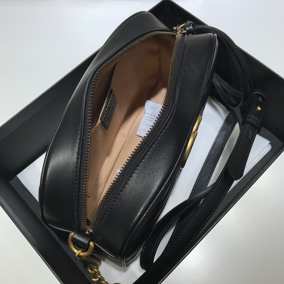 Gucci Marmont Small Matelasse Shoulder Bolsa 447632-1