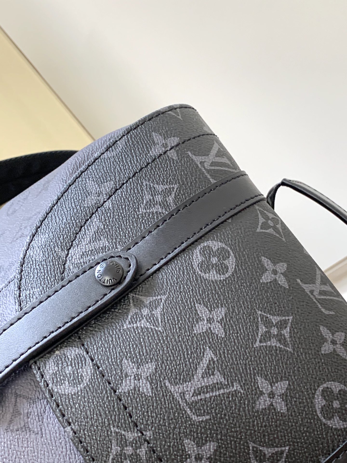 Louis Vuitton AAA-Christopher PM M45419-4
