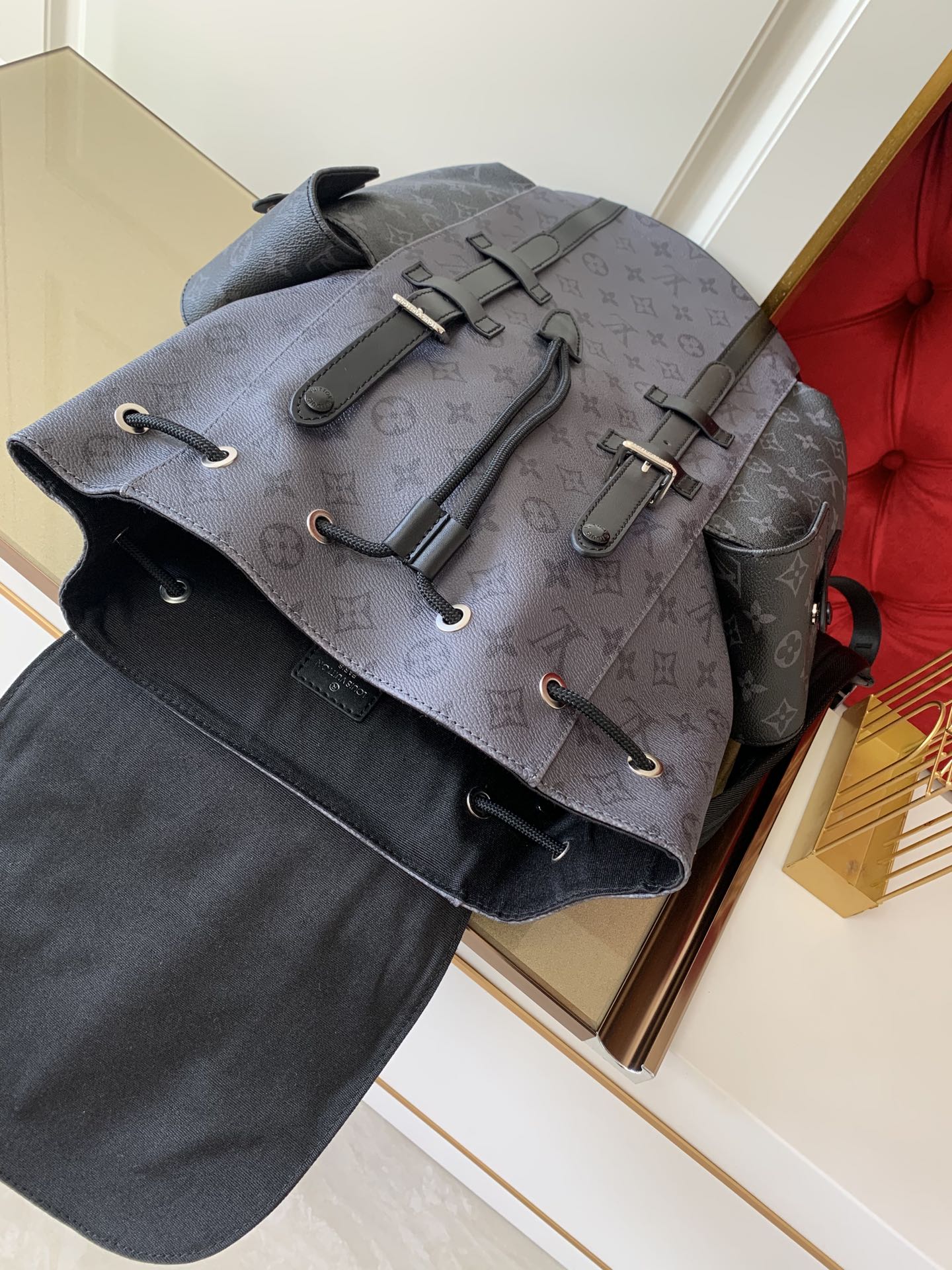 Louis Vuitton AAA-Christopher PM M45419-7