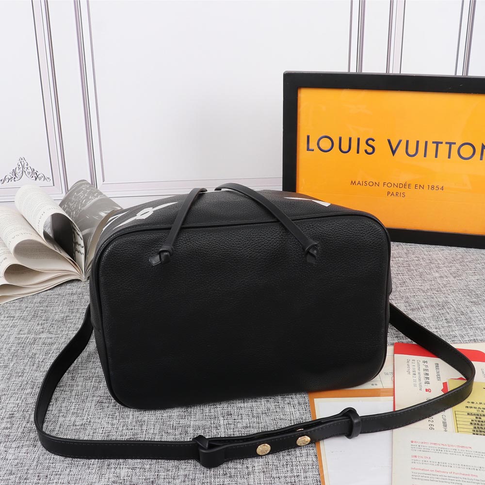 Louis Vuitton Crafty Neonoe MM M56889-6