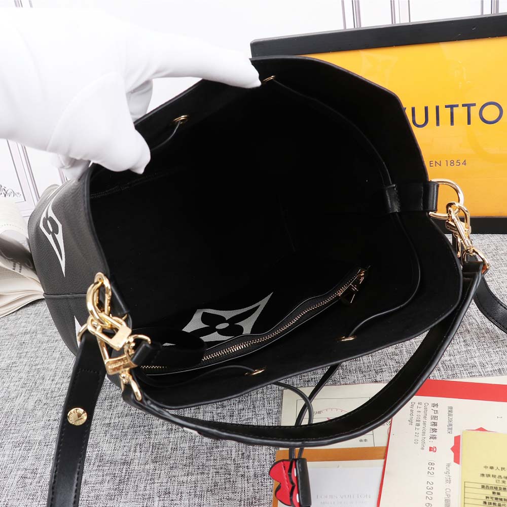 Louis Vuitton Crafty Neonoe MM M56889-8