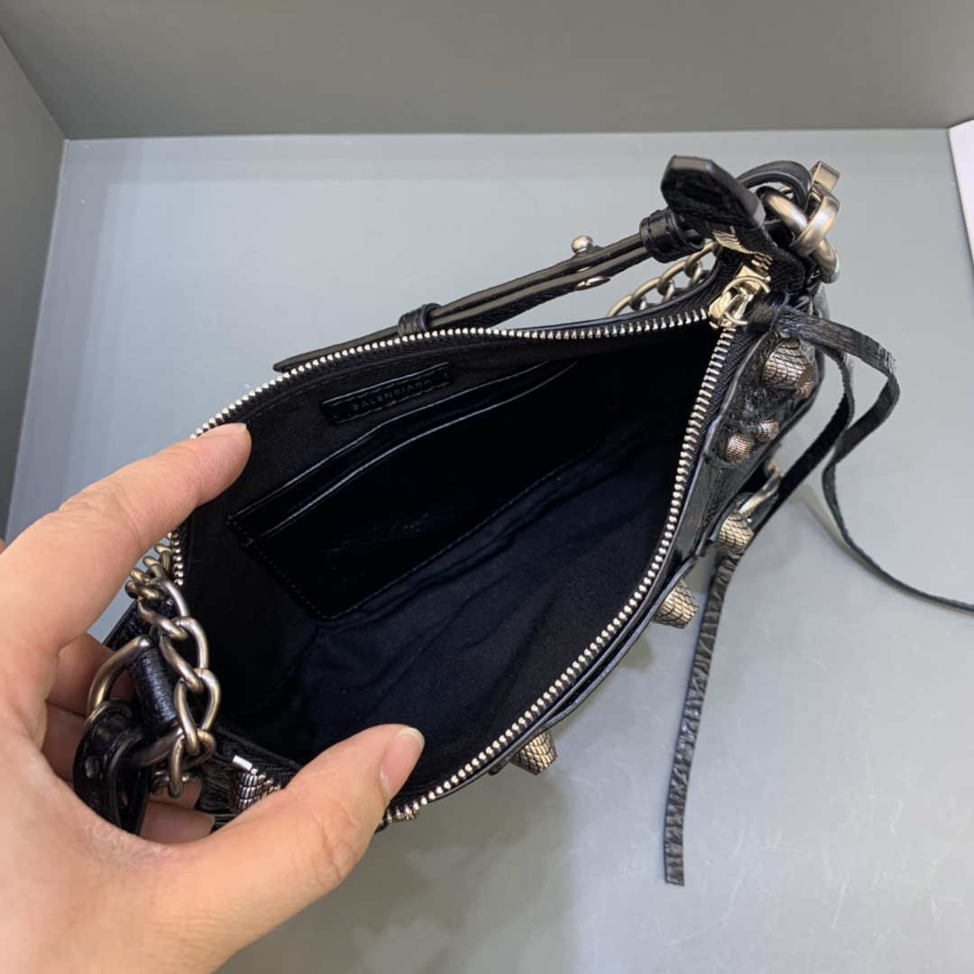 Balenciaga 6940271vg9 Le Cagole Mini Multipouch en Black Arena Lambskin-4