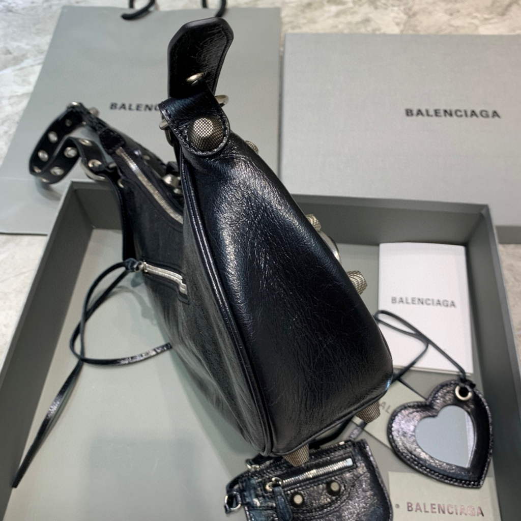 Balenciaga 67130723 Le Cagole, pequeño bolso de hombro de mujeres, piel de cordero en negro-1