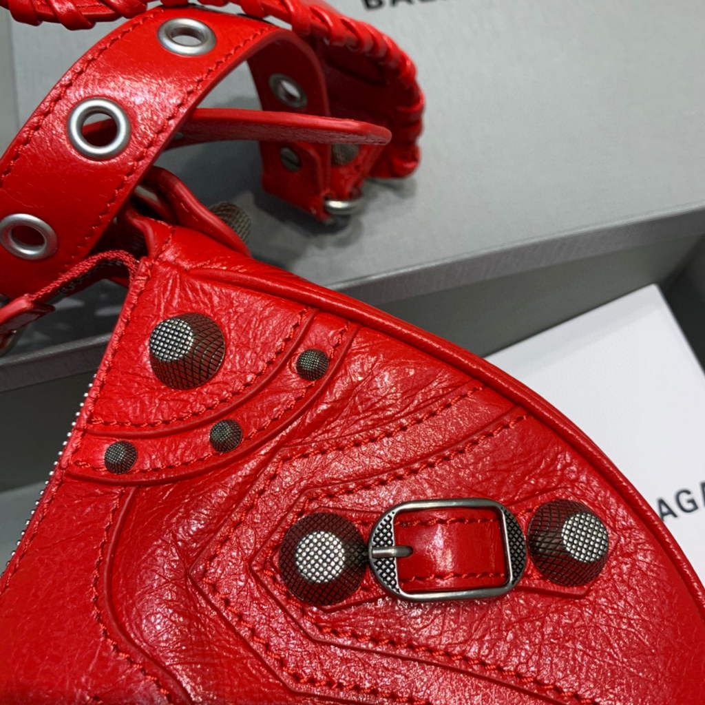 Balenciaga 67130723 Le Cagole, pequeño hombro de hombros, Lambsker en rojo-3