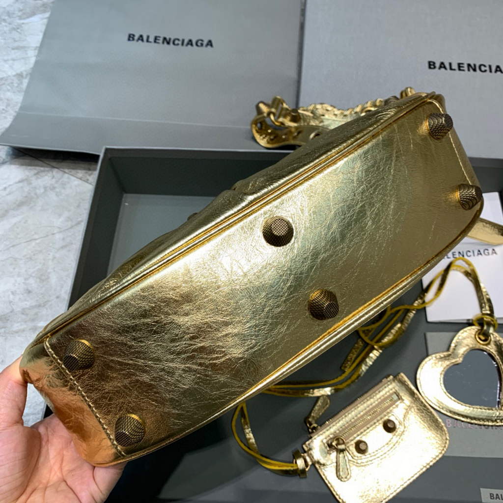 Balenciaga 67130723 Le Cagole de la arena de la arena de los hombros pequeños lea Cagole en oro-2