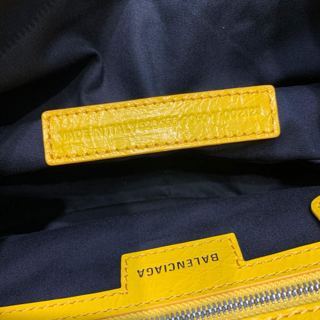 Balenciaga 67130723 Le Cagole de la arena de la arena de los hombros pequeños lea Cagole en amarillo-6