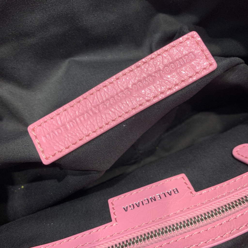 Balenciaga 67130723 Le Cagole, pequeño hombro de hombros, piel de cordero en rosa-6