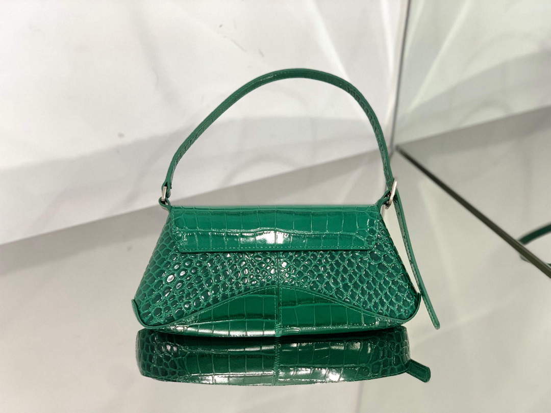 Balenciaga 695645 El cocodrilo de la bola de aleta pequeña xx de mujeres en relieve en verde-1