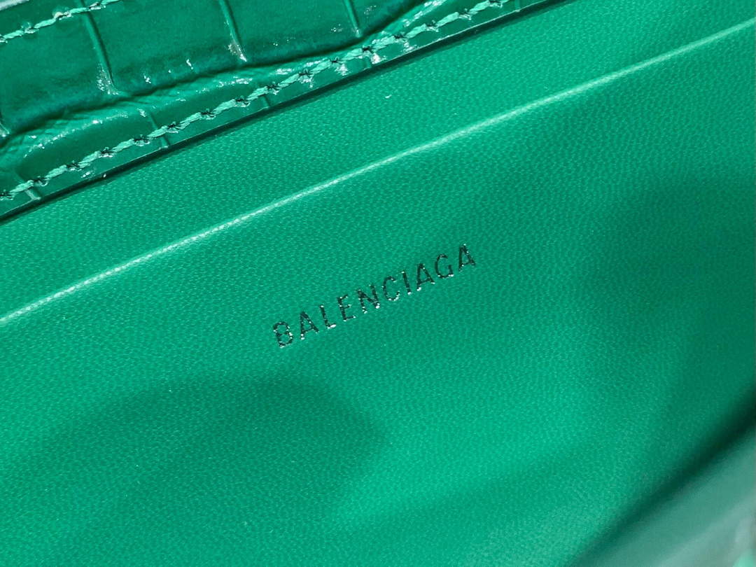 Balenciaga 695645 El cocodrilo de la bola de aleta pequeña xx de mujeres en relieve en verde-7