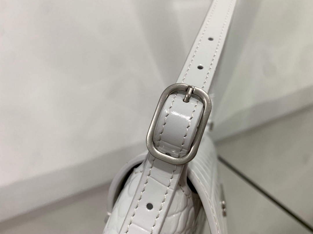 Balenciaga 695645 El cocodrilo de la bola de aleta pequeña xx de mujer en relieve en blanco-4