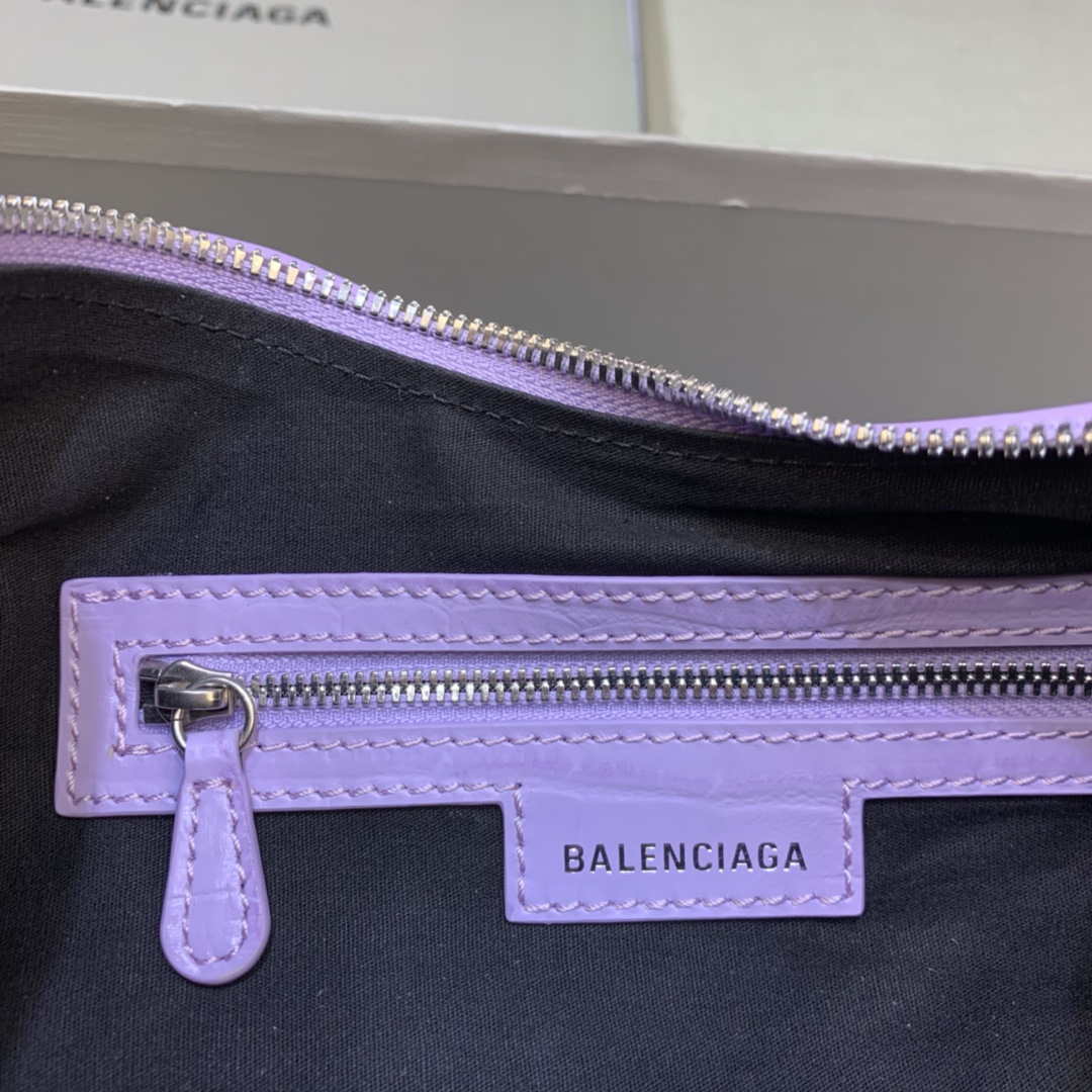 Balenciaga 67130723 LE CAGOLE LE CAGOLA DE LE CABOLA DE LOS MUJERES CROCODILE EN PURPRO-5