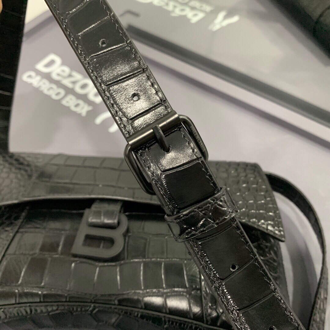 Balenciaga 671355 Femenina del centro XS Bolso de hombro Hebilla negra en relieve de cocodrilo-2