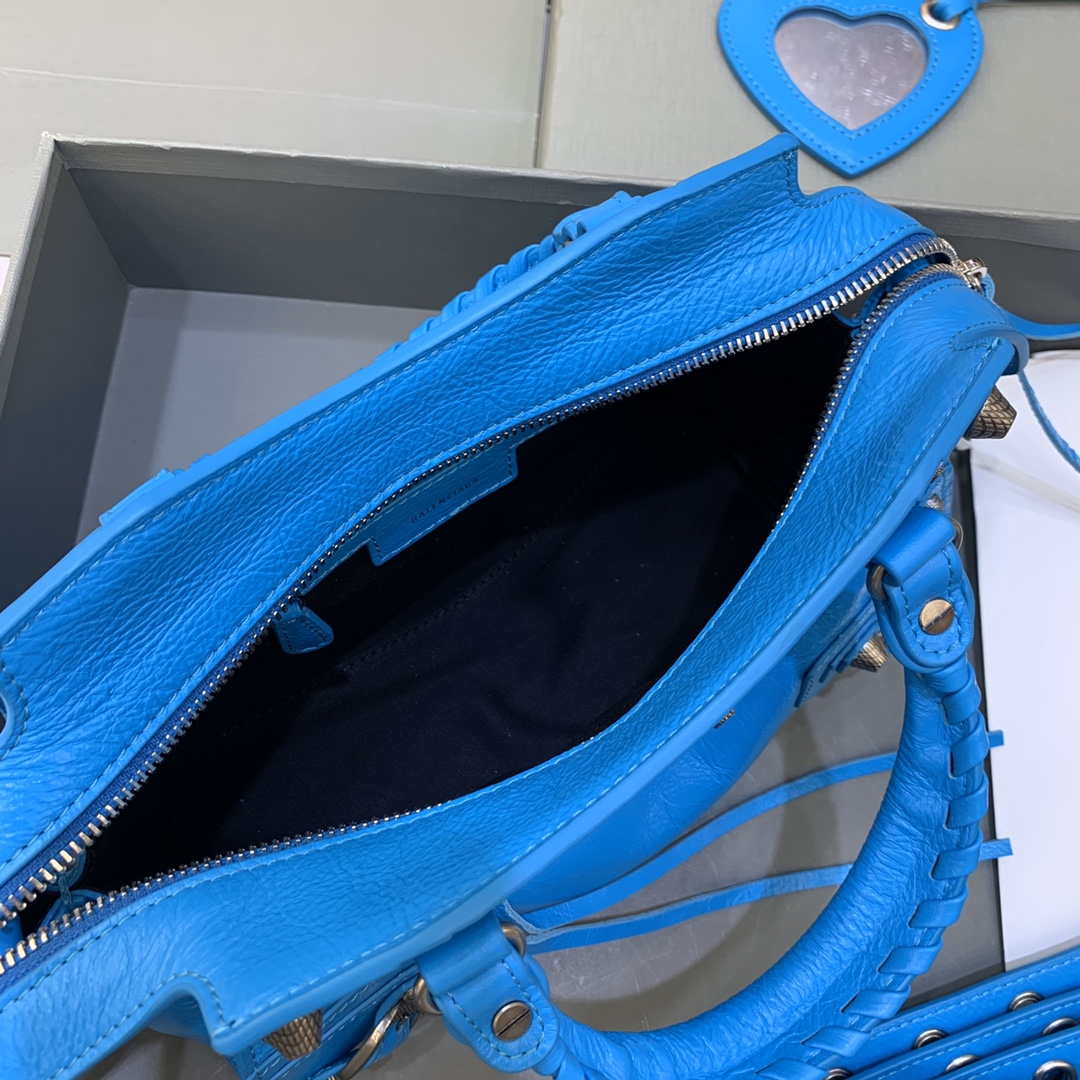 Balenciaga 700940210b Bolso de la ciudad de Neo Cagole en la piel de cordero de Sky Blue Arena-4