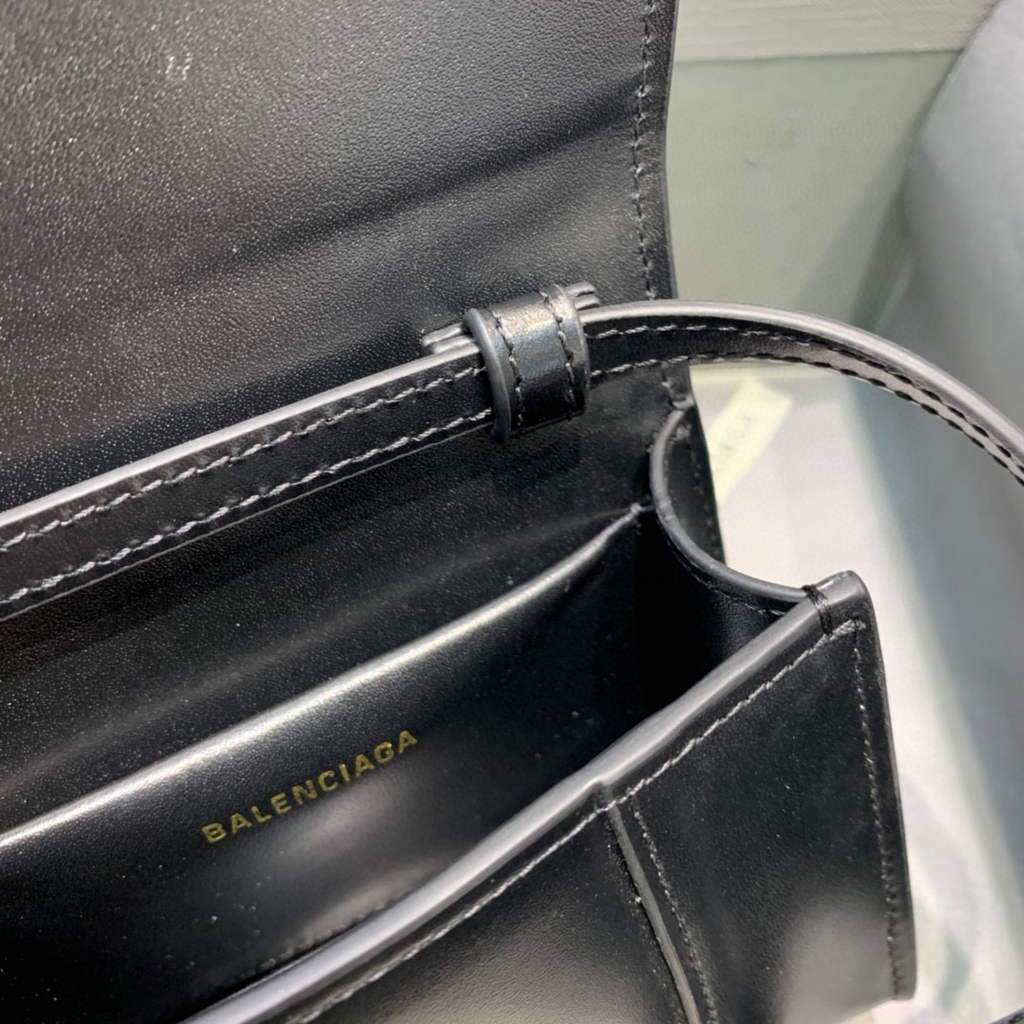 Balenciaga 664676 Harglass Mini Top Many Bolsa Black Gold-5