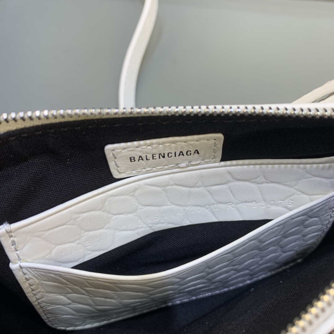 Balenciaga 6940271vg9 le Cagole Mini multipouch en cocodrilo blanco-6