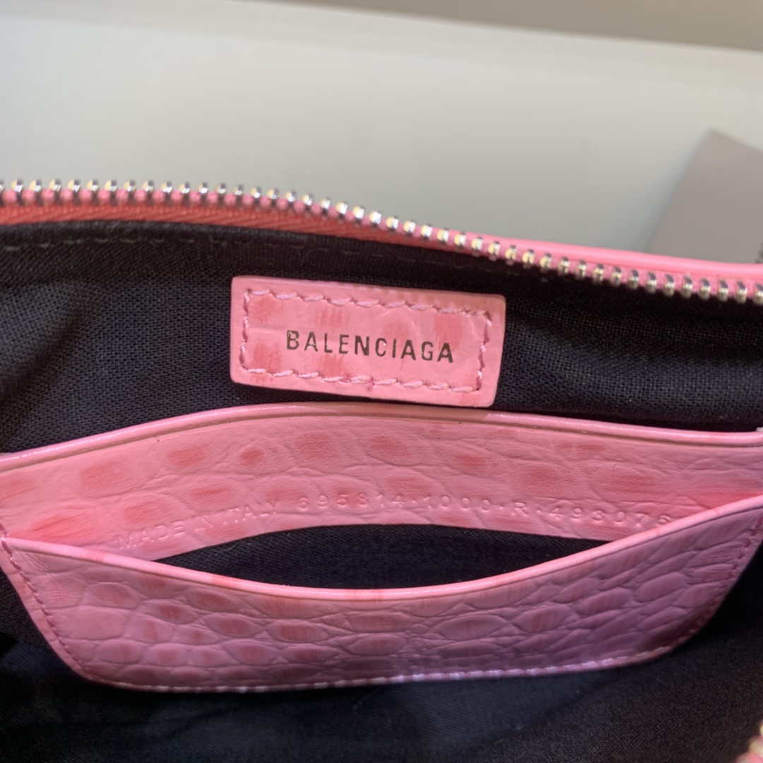 Balenciaga 6940271vg9 le Cagole Mini multipouch en cocodrilo rosa-6