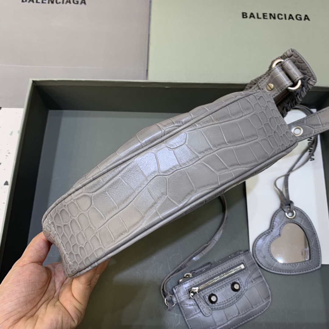 Balenciaga 6940271vg9 le Cagole Mini multipouch en cocodrilo gris-2