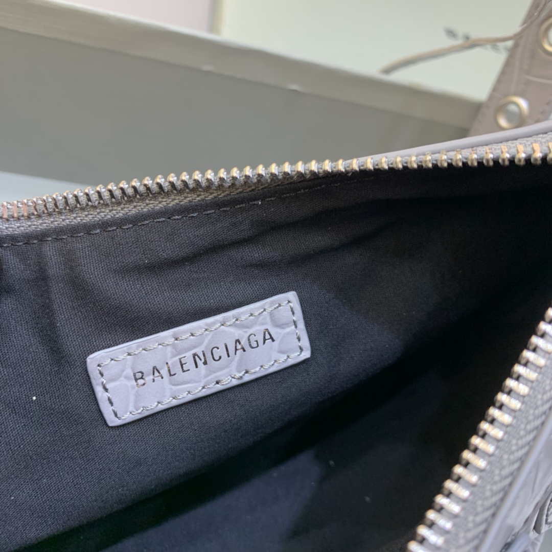 Balenciaga 6940271vg9 le Cagole Mini multipouch en cocodrilo gris-5