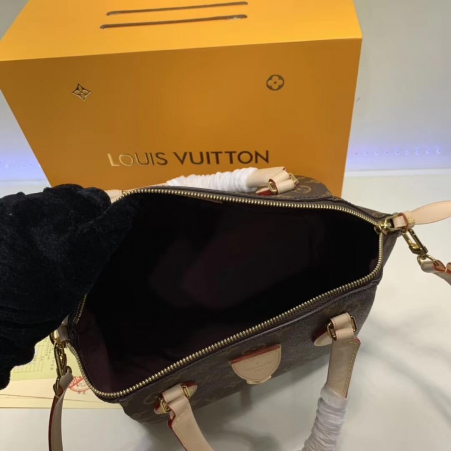 Louis Vuitton Monogram Canvas Rivoli MM M44546-10