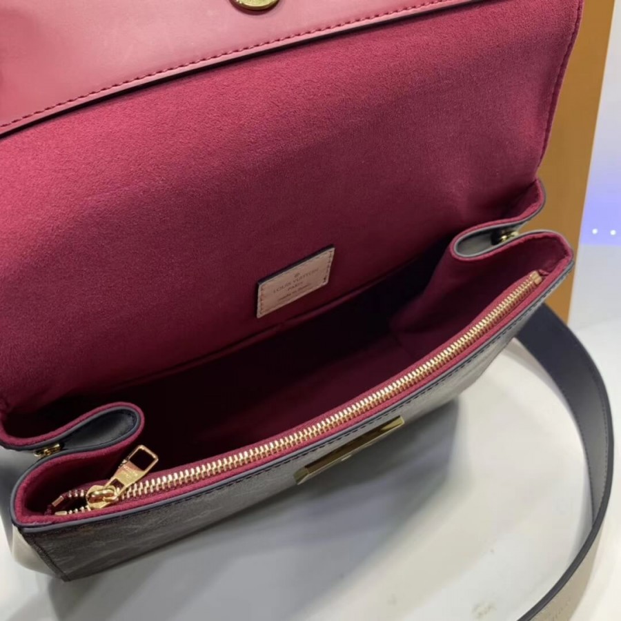 Louis Vuitton Cluny BB M44454-8