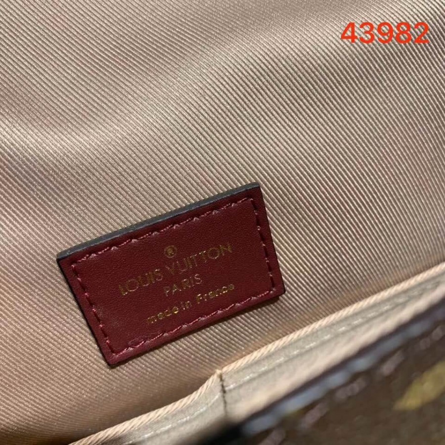 LUNIS VUITTON Monogram Canvas Cluny BB M43982-11