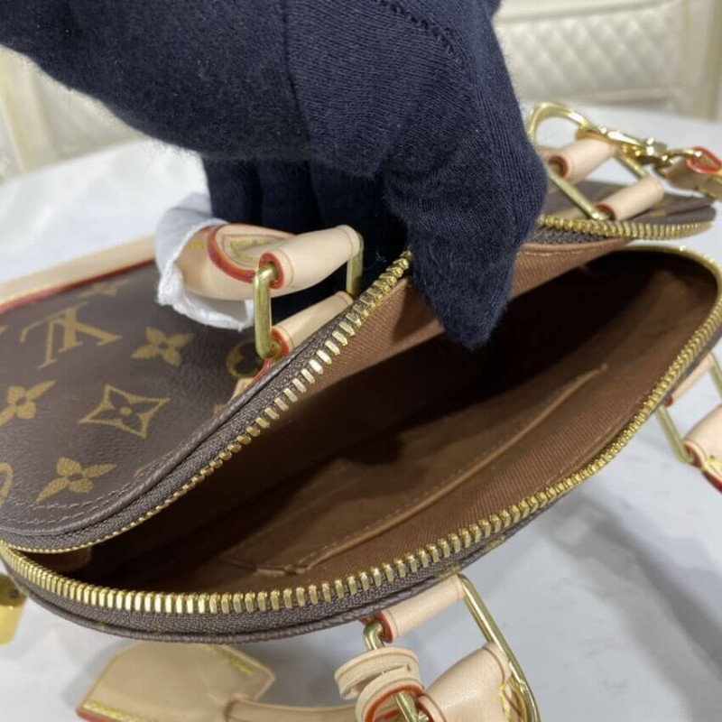Louis Vuitton Monogram Canvas Alma BB M53152-15