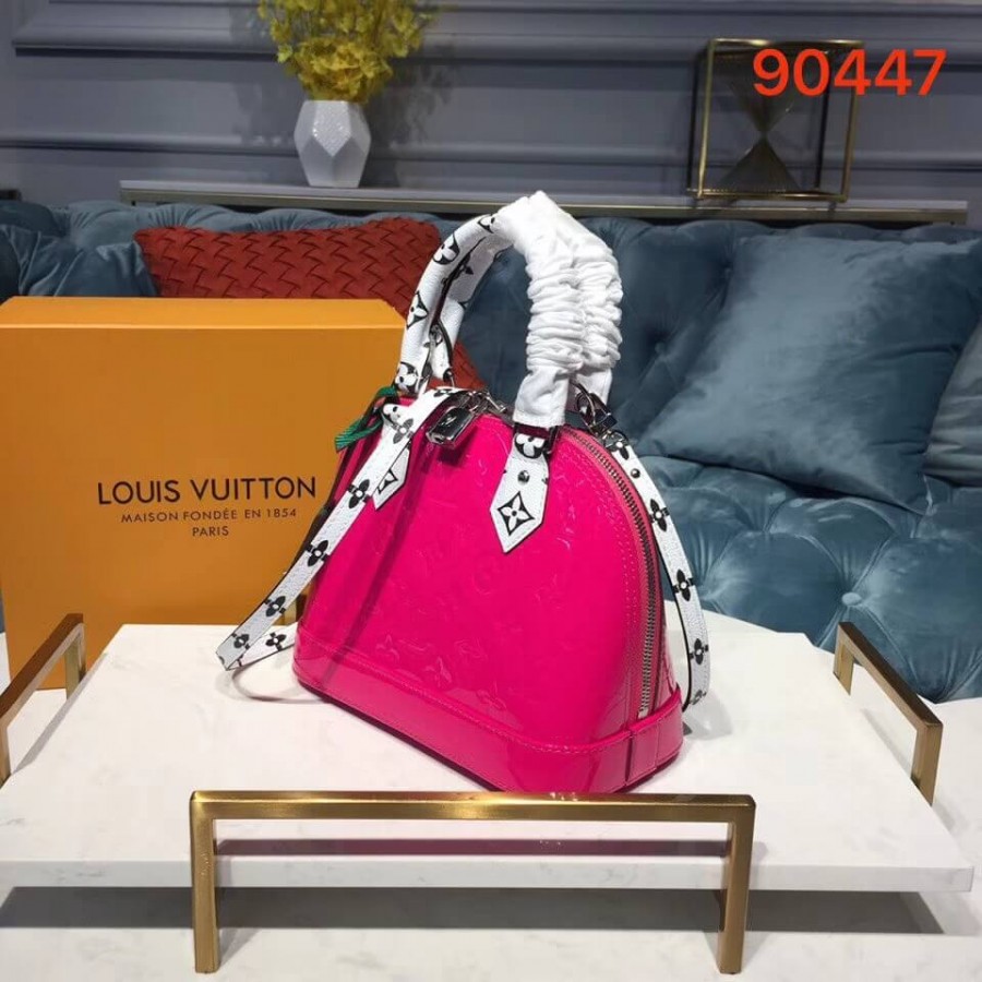 Louis Vuitton Monogram Vernis Alma BB M90447-2
