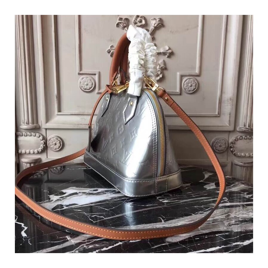 Louis Vuitton Monogram Vernis Alma BB M91606-2