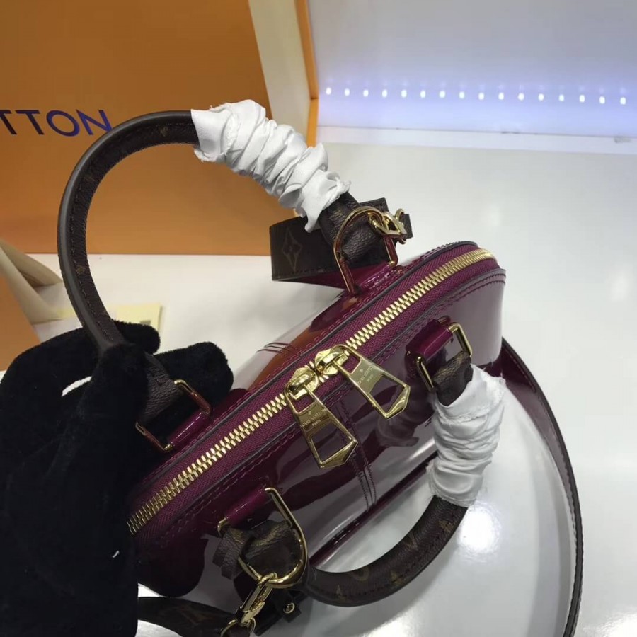 Louis Vuitton Patent Leather Alma BB M54785-3