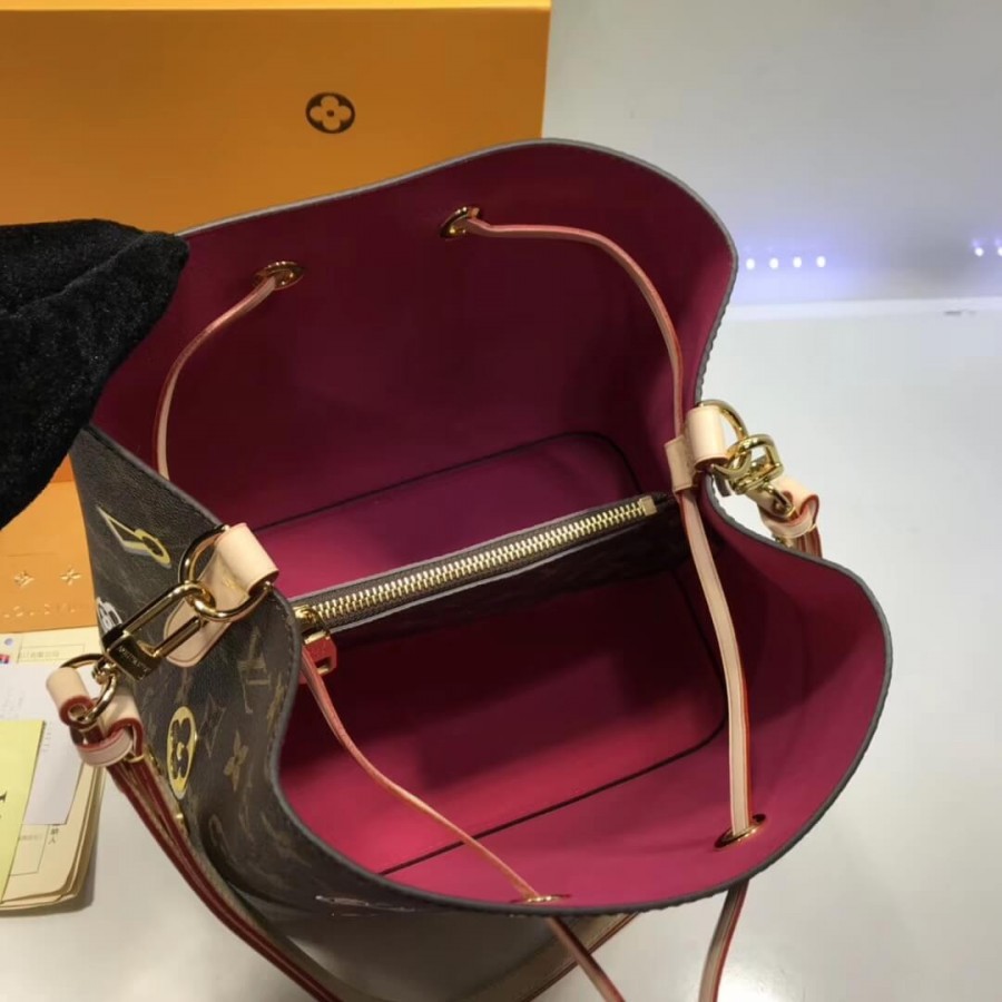 LUNIS VUITTON Monogram Canvas Neonoe M44369-8