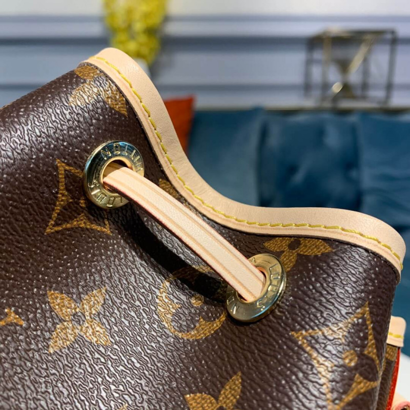 Luis Vuitton Monogram Canvas Noe BB M40817-6