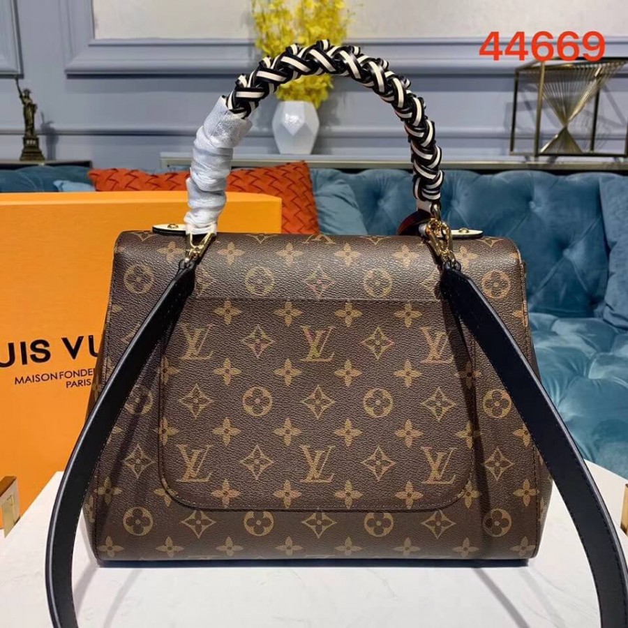 LUNIS VUITTON Monogram Canvas Cluny MM M44669-3