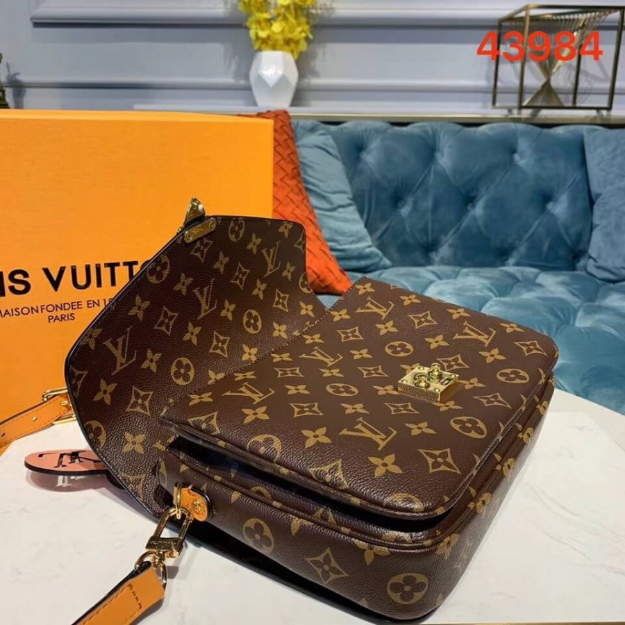 Louis Vuitton Monogram Canvas Pochette Metis M43984-9