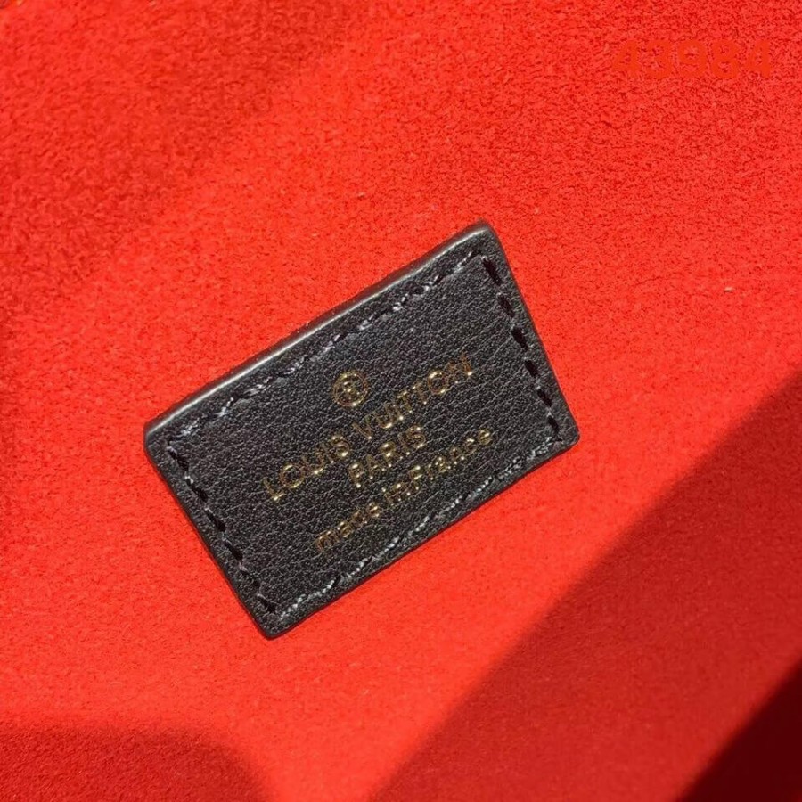 Louis Vuitton Monogram Canvas Pochette Metis M43984-11