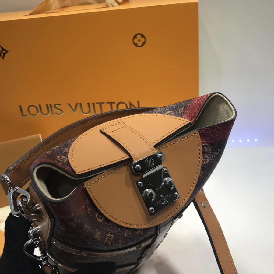 Bolsa de lona Monogram de Louis Vuitton Monogram M52276-4