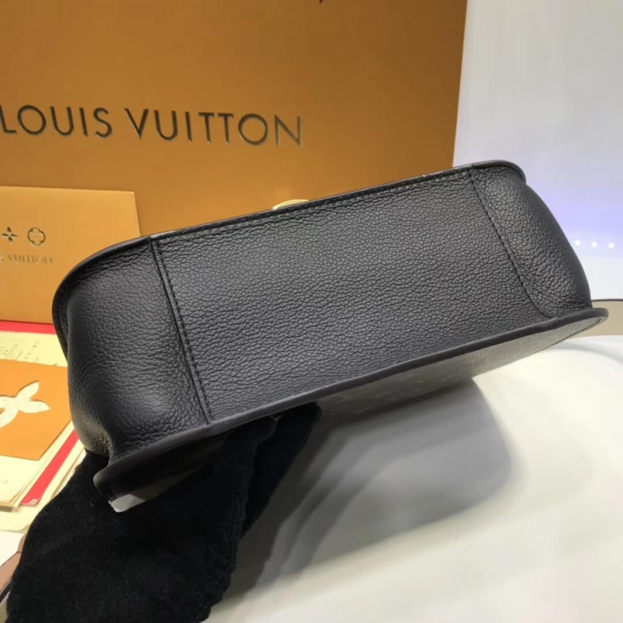 Louis Vuitton Monogram Canvas Vaugirard M44354-5