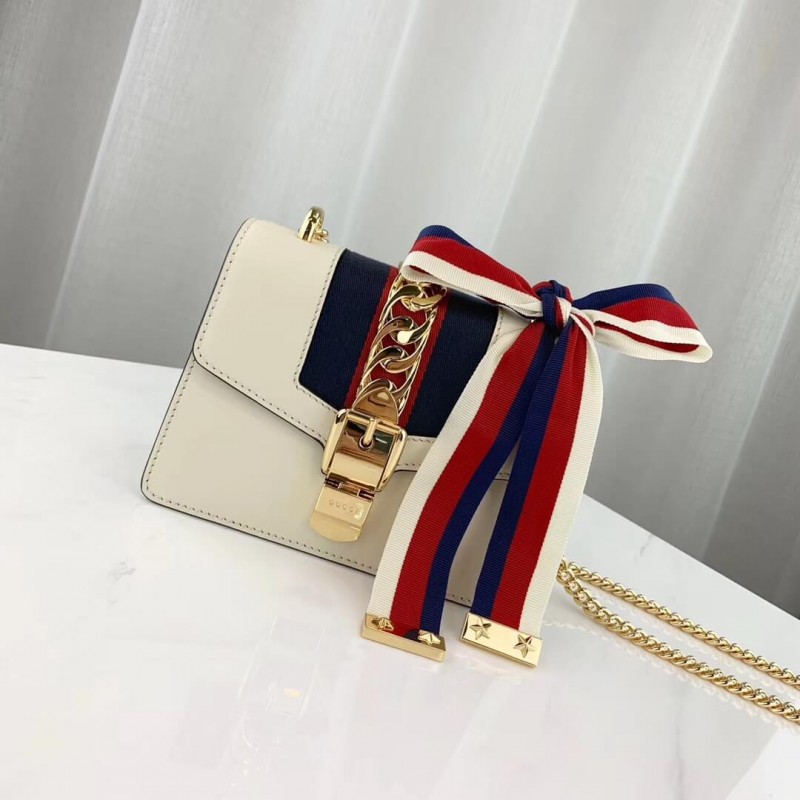 Gucci Sylvie Leather Mini Chain Bolsa 431666-1
