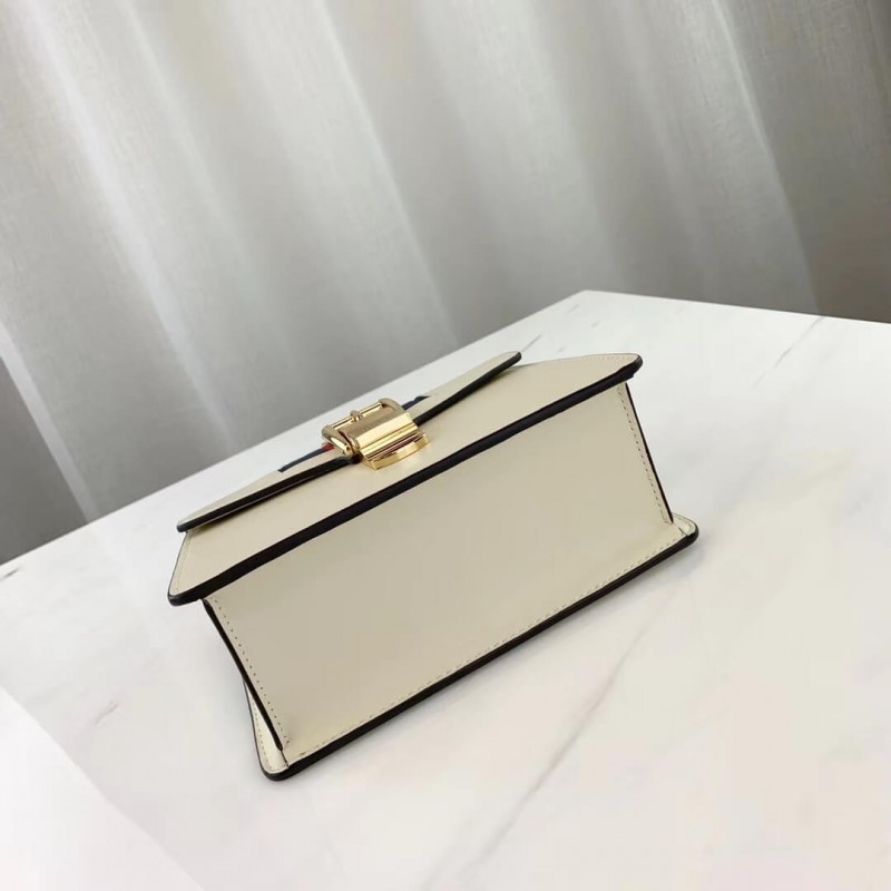 Gucci Sylvie Leather Mini Bolsa 470270-5