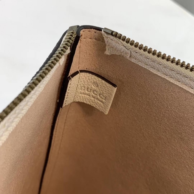 Portafolio mediano de cuero impreso Gucci 500981-9