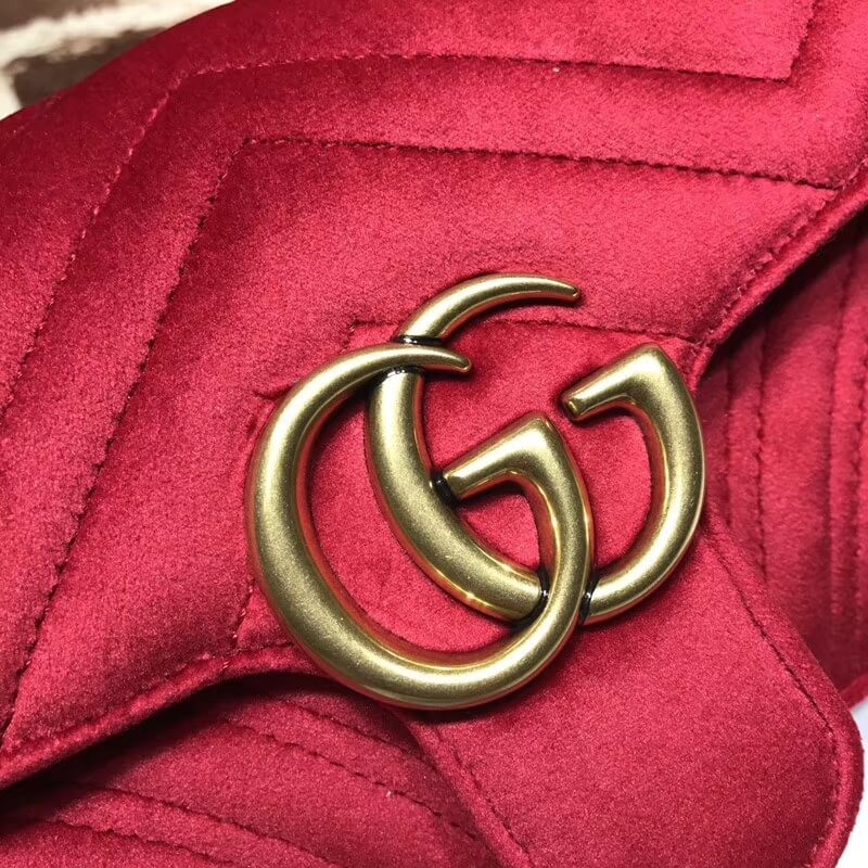 Gucci GG Bolso de hombro de terciopelo Marmont 446744-4